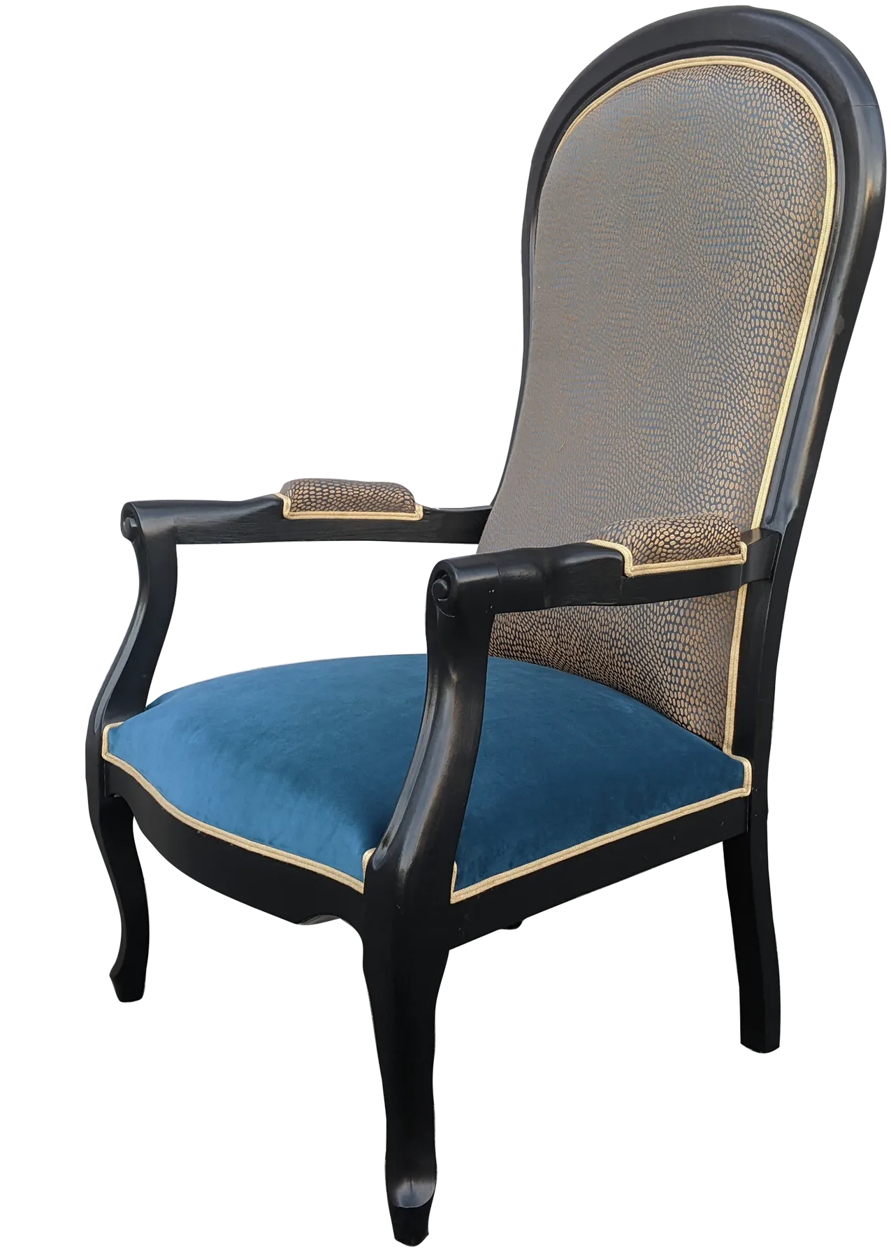 Réfection d'un fauteuil Voltaire en velours noir et bleu prestation Pacé